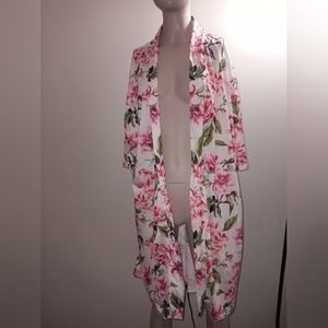 Show me your mumu floral print blouse one size